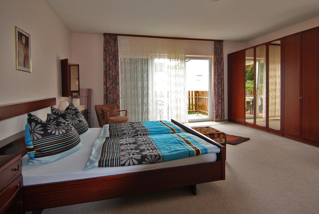 Ferienwohnung Gerharz Hillscheid Chambre photo